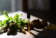CHANDRA - Natural Botanical Perfume - The Lunar Spell - Jasmine. Tulsi. Palo Santo. Myrrh