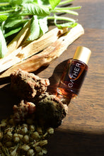 CHANDRA - Natural Botanical Perfume - The Lunar Spell - Jasmine. Tulsi. Palo Santo. Myrrh