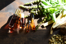 CHANDRA - Natural Botanical Perfume - The Lunar Spell - Jasmine. Tulsi. Palo Santo. Myrrh