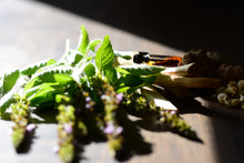 CHANDRA - Natural Botanical Perfume - The Lunar Spell - Jasmine. Tulsi. Palo Santo. Myrrh