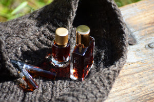 SWEATER STORIES | Natural Botanical Perfume - Autumnal Immersion