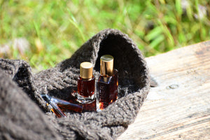 SWEATER STORIES | Natural Botanical Perfume - Autumnal Immersion