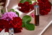 PETAL FETISH - Natural Botanical Perfume - Sultry Surrender | Limited Batch 2023