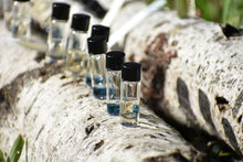 AROMATIC MUSE - the experiential perfume parcel - exclusive kits of olfactory excercise